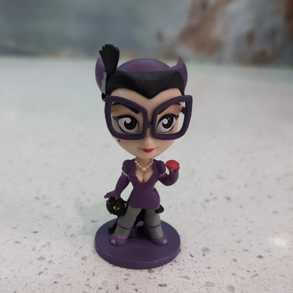 Catwoman Lil Bombshells DC Comics 3 inch Figure Criptozioc Entertainment